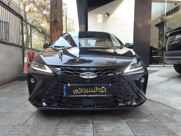 فونیکس، آریزو 6 جی تی (Z6 GT)