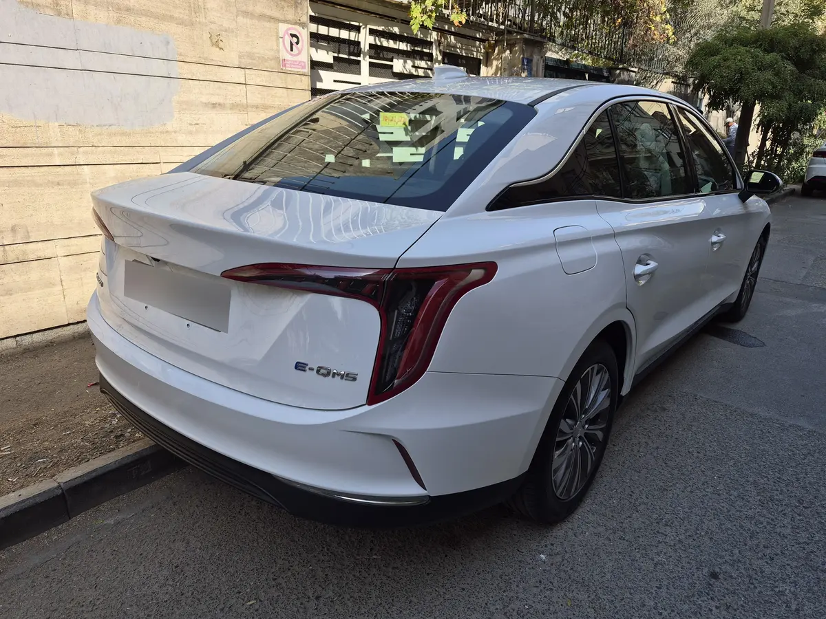 هونگچی،  E-QM5