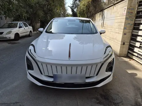 هونگچی، E-QM5