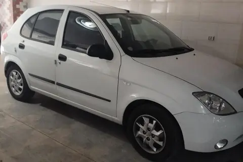 تیبا، هاچ بک