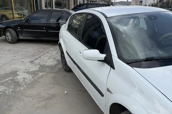 رنو، مگان (مونتاژ)