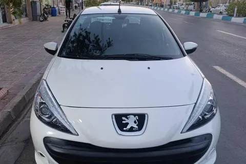 پژو، 207