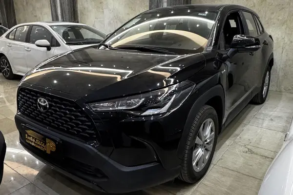 تویوتا، کرولا کراس هیبرید