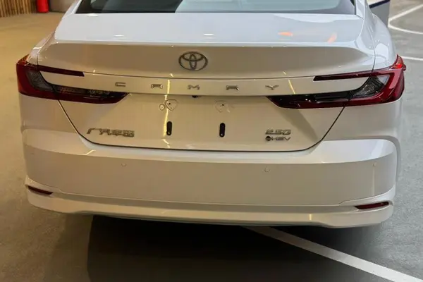 تویوتا، کمری هیبرید