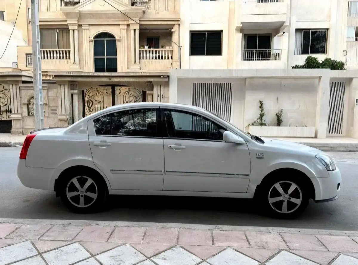 ام وی ام،  530
