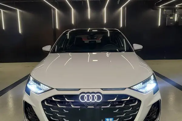 پیش فروش آئودی، A3L