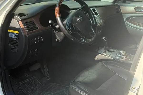 هیوندای، جنسیس