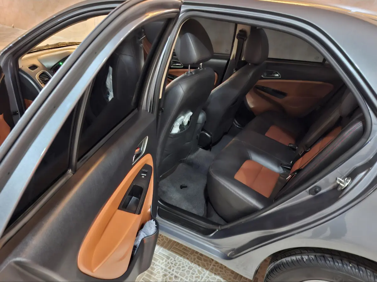 جیلی،  GC6