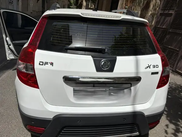 دانگ فنگ  H30 کراس