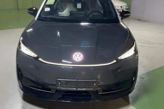 فولکس، آی دی یونیکس