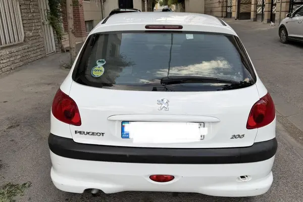 پژو  206