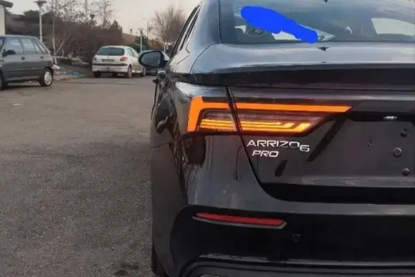 فونیکس، آریزو 6 پرو