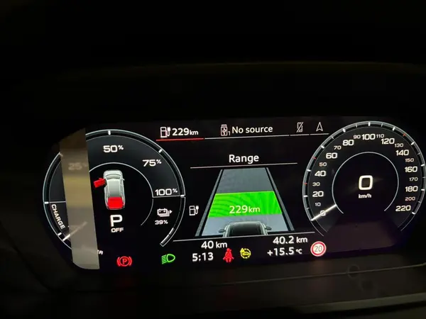 آئودی، Q5 e-tron