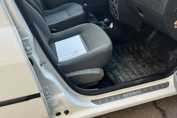 رنو، تندر 90