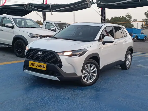 تویوتا، کرولا کراس هیبرید