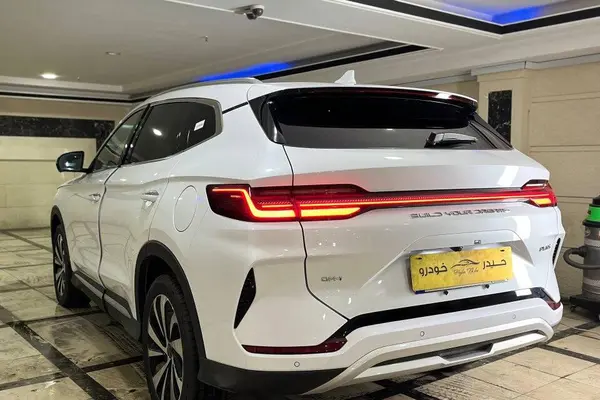 بی وای دی، سانگ پلاس DMi