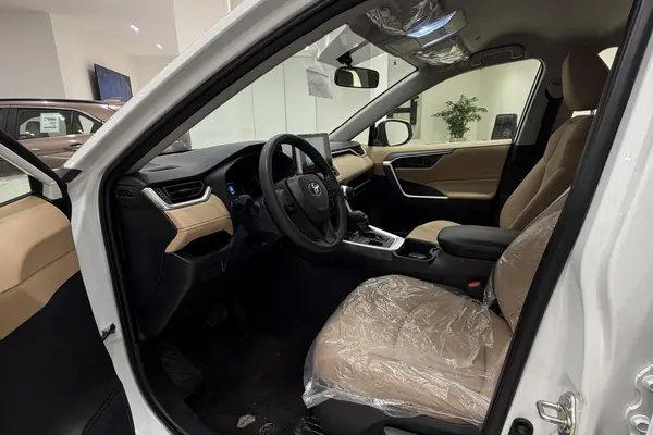 تویوتا، راوفور