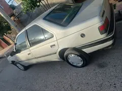 پژو، 405