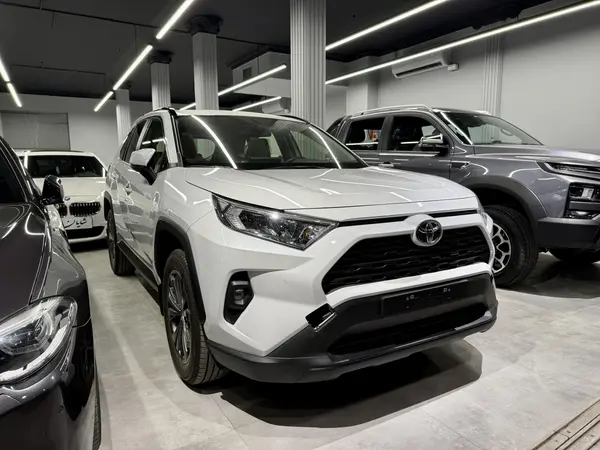 تویوتا، راوفور