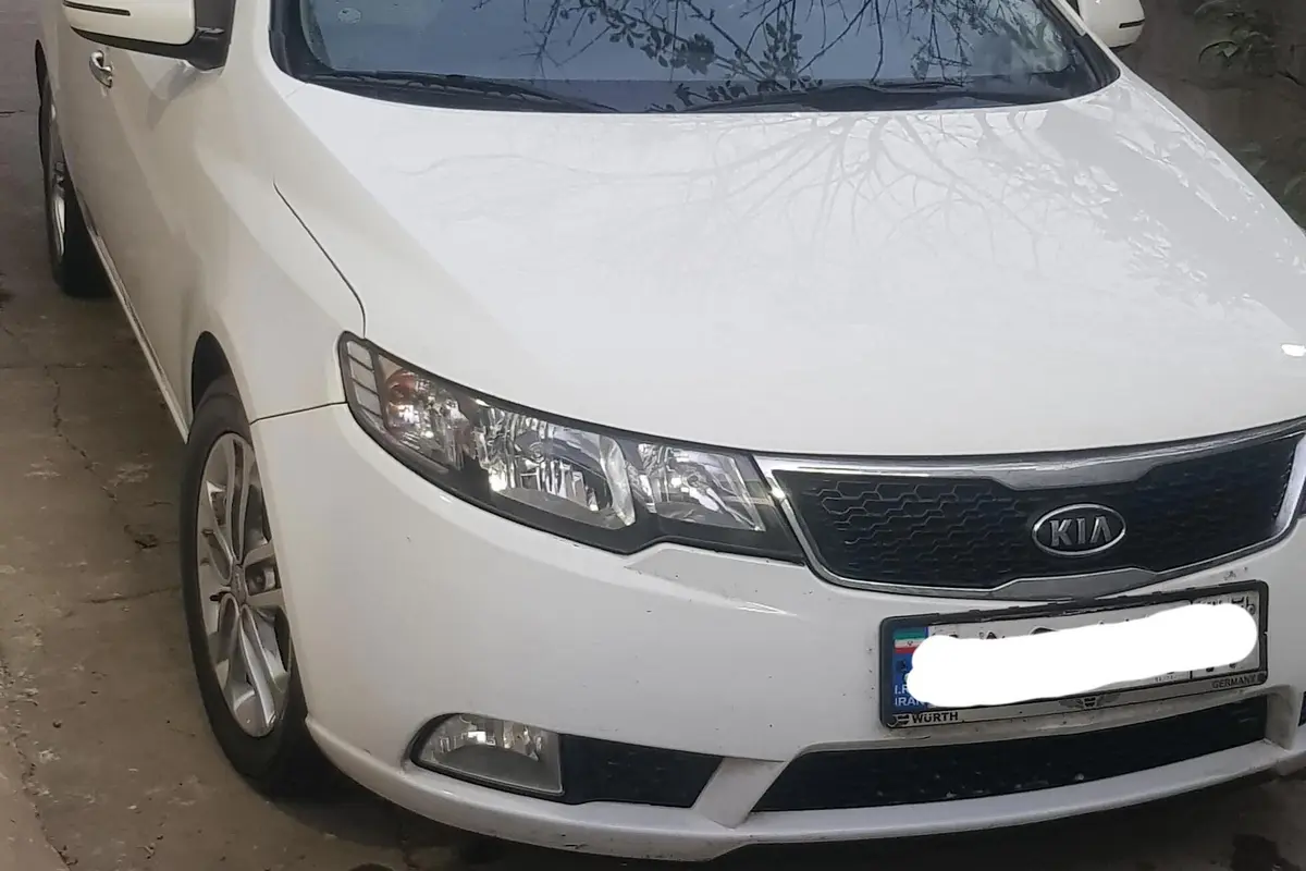 کیا،  سراتو (مونتاژ)
