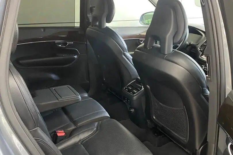 ولوو،  XC90