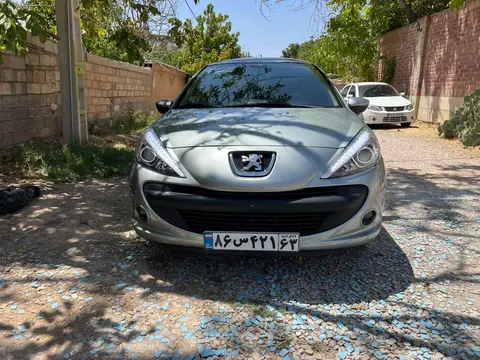 پژو، 207