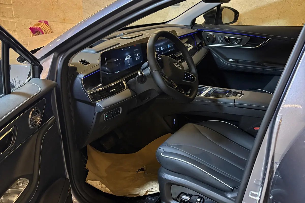 فونیکس،  FX EV