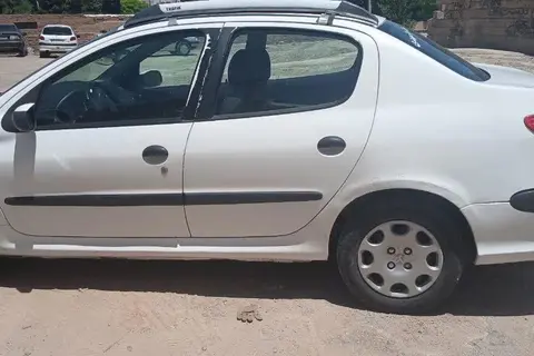 پژو، 206 SD