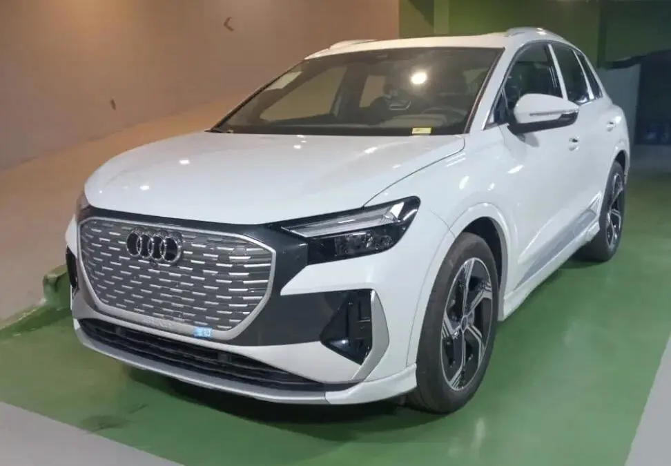 آئودی،  Q4 e-tron