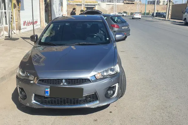 میتسوبیشی، لنسر