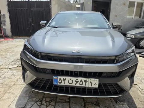 کی ام سی، J7