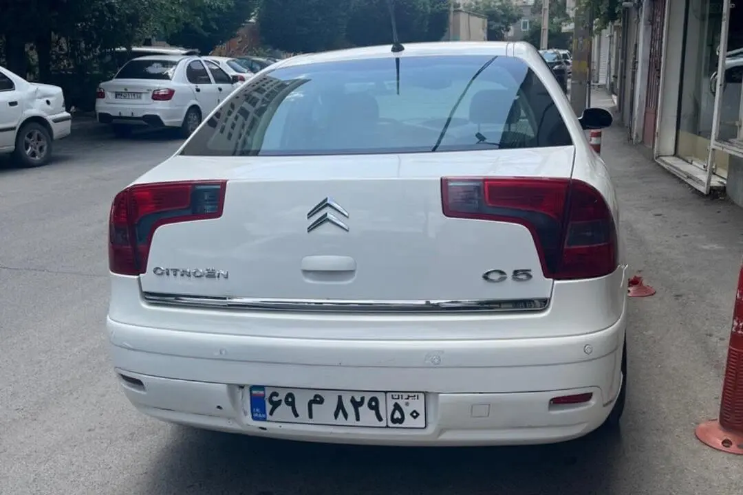 سیتروئن،  C5