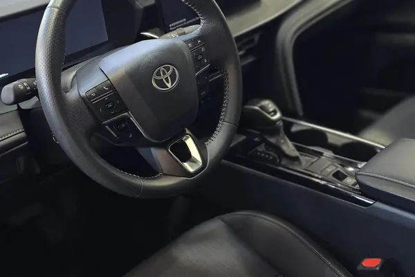 تویوتا، کمری هیبرید