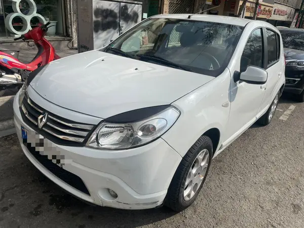 رنو، ساندرو