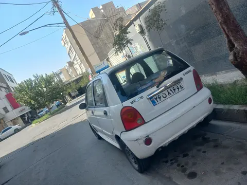 ام وی ام، 110