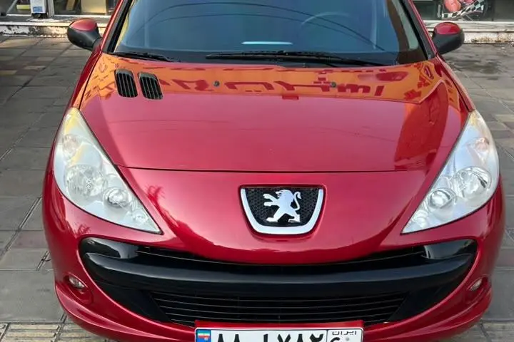 پژو،  207