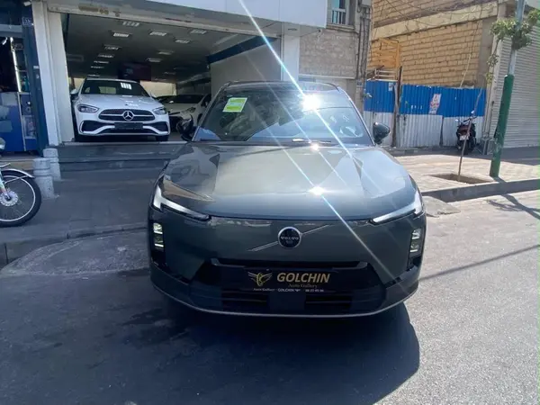 ولوو  XC70