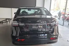 کی ام سی، ایگل