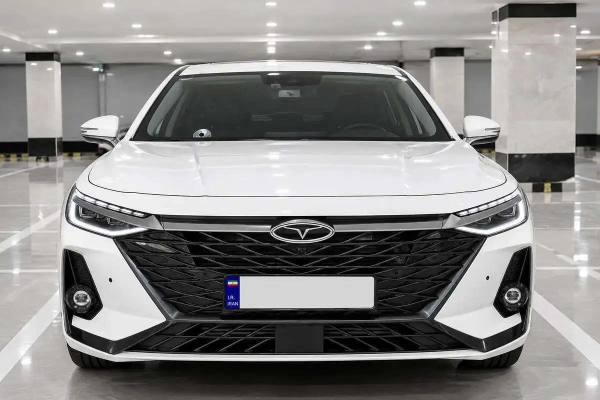 فونیکس،  آریزو 8 (Z8)