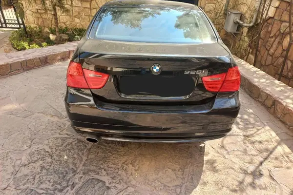 ب ام و، سری 3 سدان