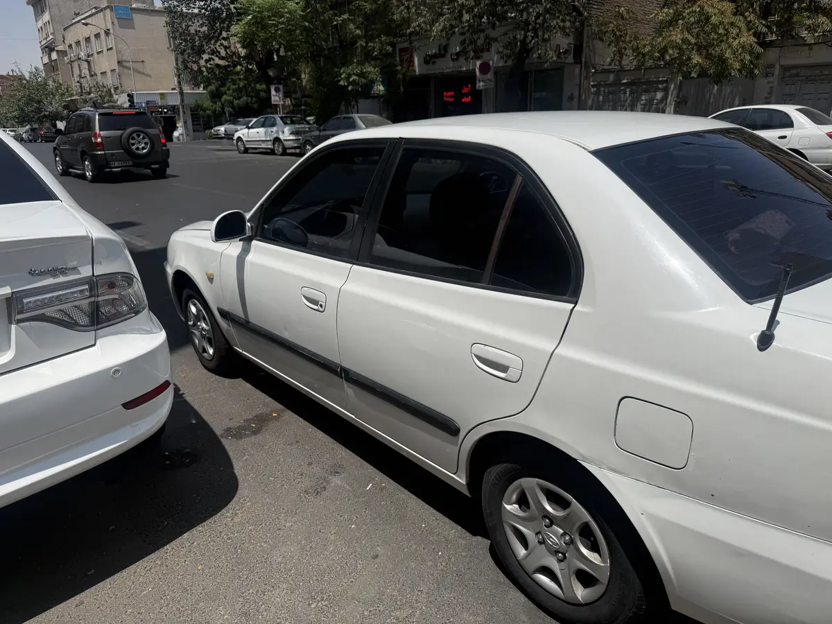 هیوندای،  ورنا