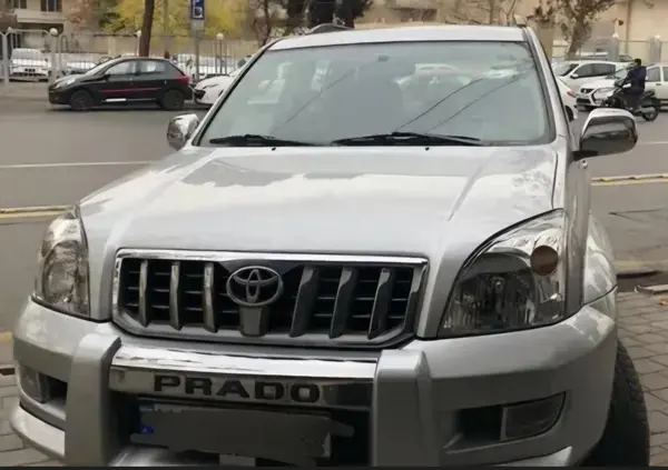 تویوتا، پرادو  چهار در