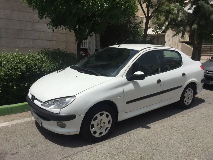 پژو، 206 SD