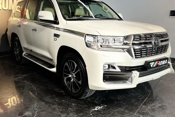 تویوتا، لندکروز چهار در