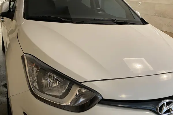 هیوندای  i20