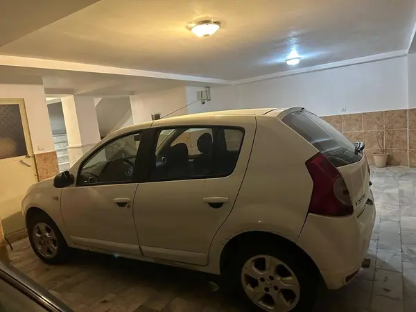 رنو، ساندرو