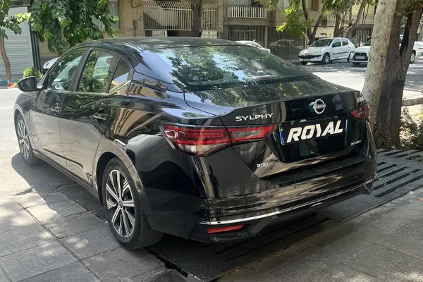 نیسان  سیلفی e-POWER
