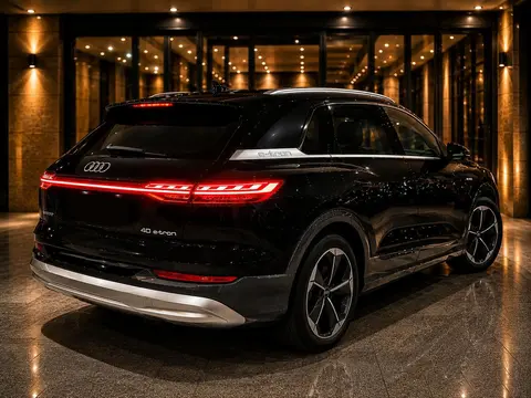 آئودی، Q5 e-tron