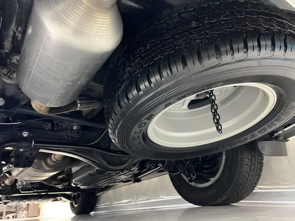 تویوتا، لندکروز چهار در