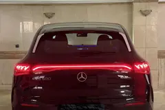 بنز، EQE SUV